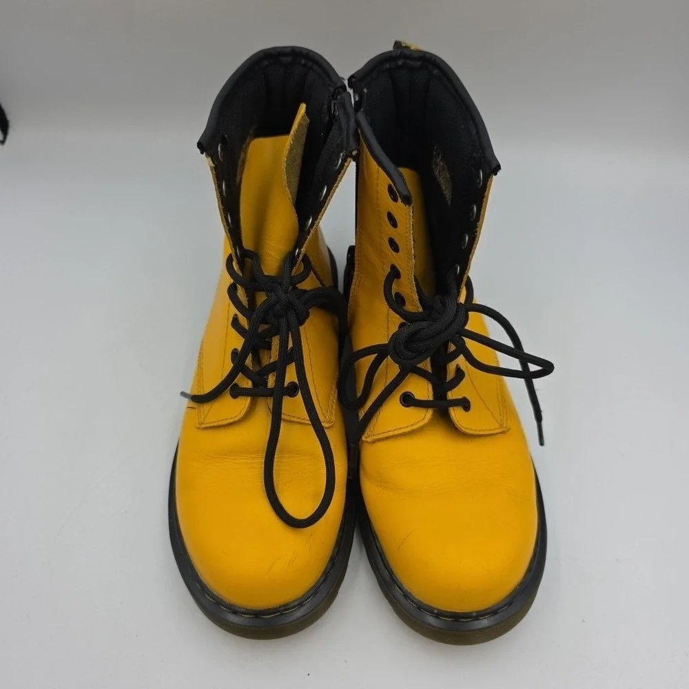 Dr Martens 1460Y Yellow Smooth Leather 8 Eyelet Combat Boots Youth size 5 Zip Up - Picture 8 of 11